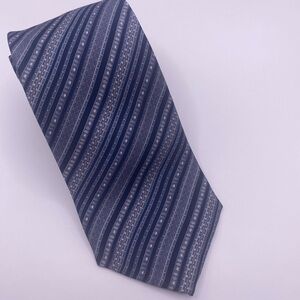 Vertu Navy Striped Tie